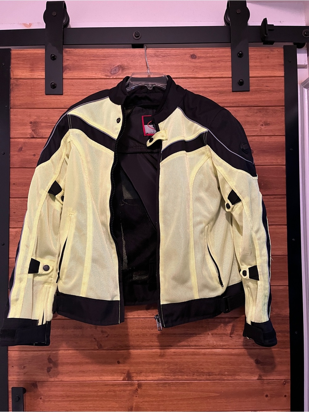 Women’s High-Visibility Yellow & Black Mesh Riding Jacket